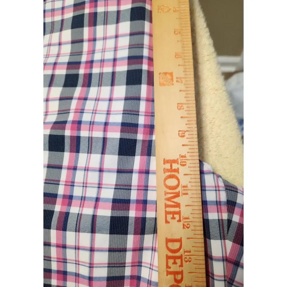 Walter Hagen Men's Pink, White and Black Plaid Golf Shorts Size 36